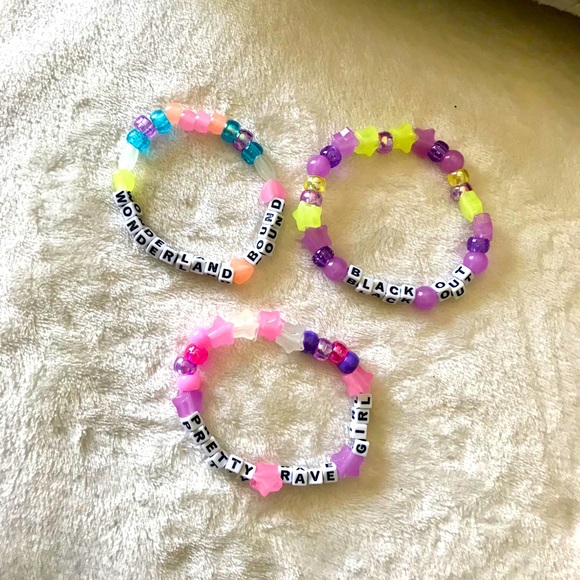 None Jewelry - 3-Pack Rave Kandi💜💛🧡